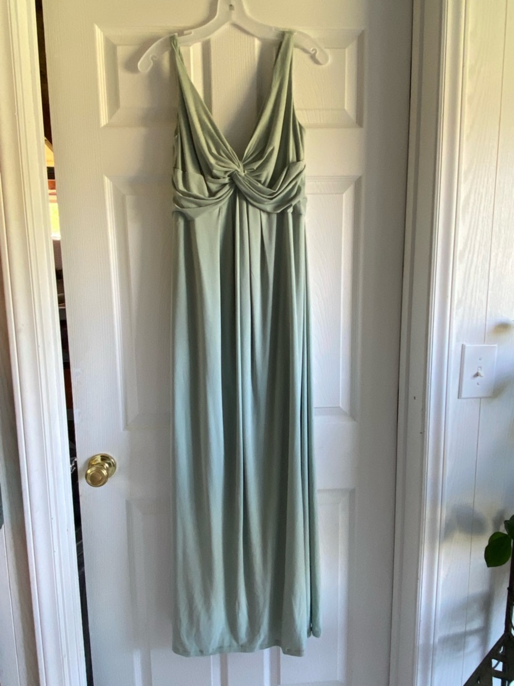 David's Bridal Dusty Sage Twist-Front Bridemaid - Size 10, excellent condition